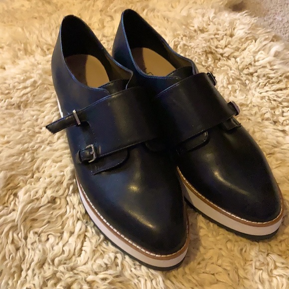 Aldo Shoes - Picture 1 of 5